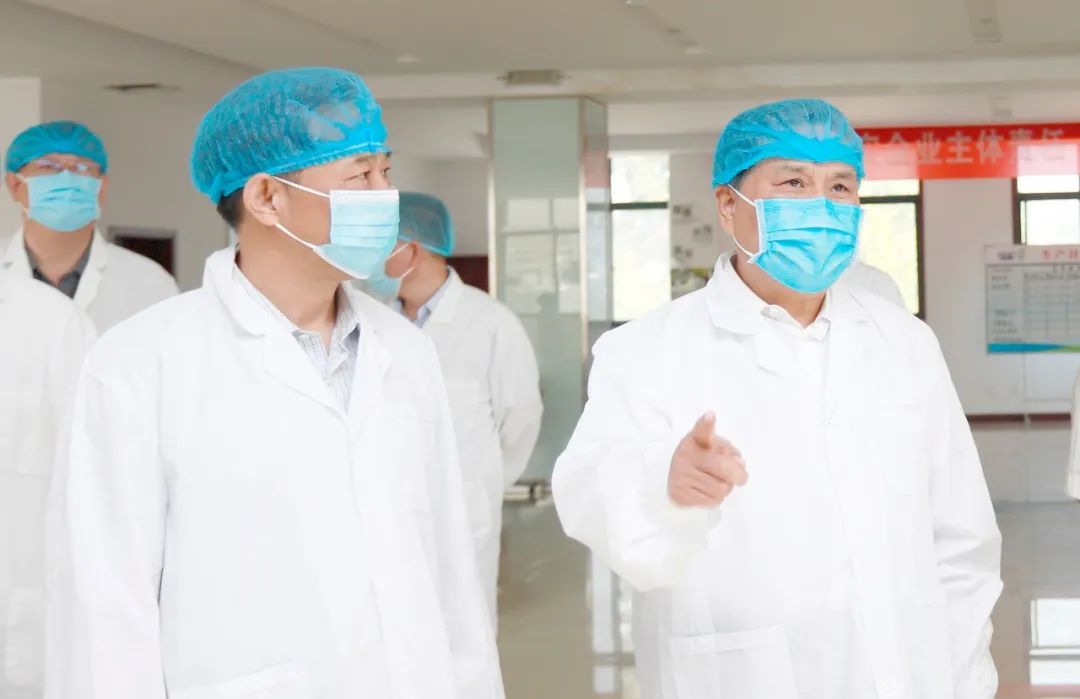 快讯丨河南省人民当局副省长武国定莅临森林舞会官网乳业集团瑞亚牧业调研奶源基地建设情况 快讯丨河南省人民当局副省长武国定莅临森林舞会官网乳业集团瑞亚牧业调研奶源基地建设情况