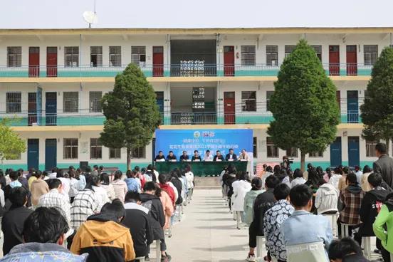 森林舞会官网 | 森林舞会官网乳业集团2021中国小康牛奶行动 公益助学捐赠典礼在太康县进行 森林舞会官网 | 森林舞会官网乳业集团2021中国小康牛奶行动 公益助学捐赠典礼在太康县进行